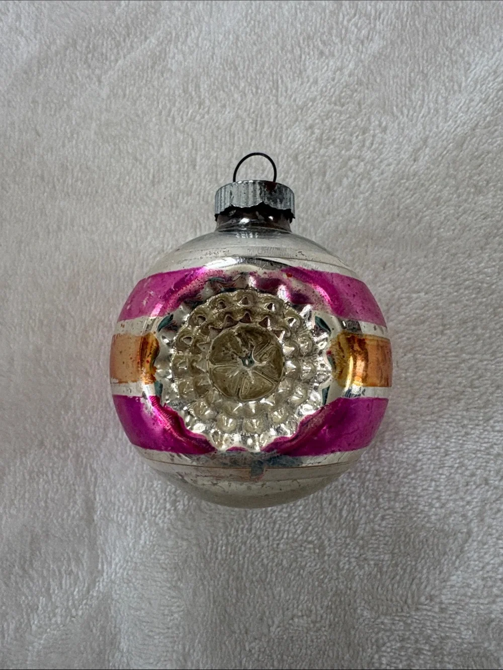 Shiny Brite double indent reflector stripe ornament
